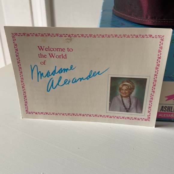 Madame Alexander doll - Picture 2 of 6